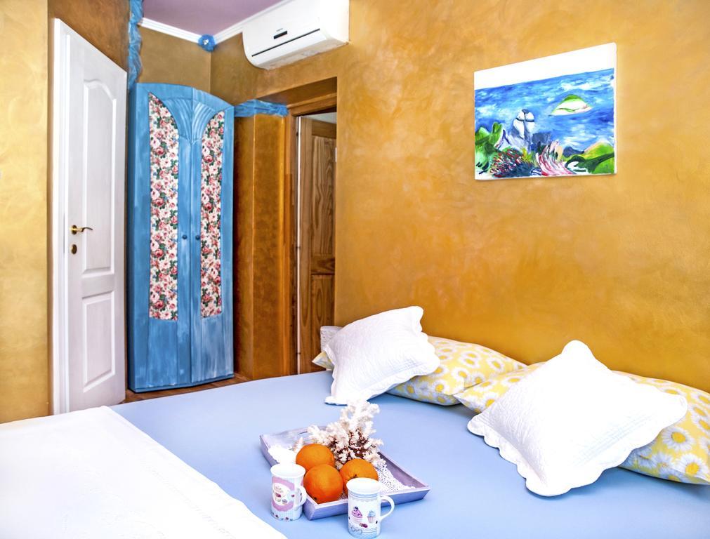 Villa Ria Dugi Rat Bagian luar foto